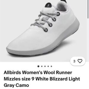 Allbirds Women's Wool Runner
Mizzles size 9 White Blizzard Light
Gray Camo New